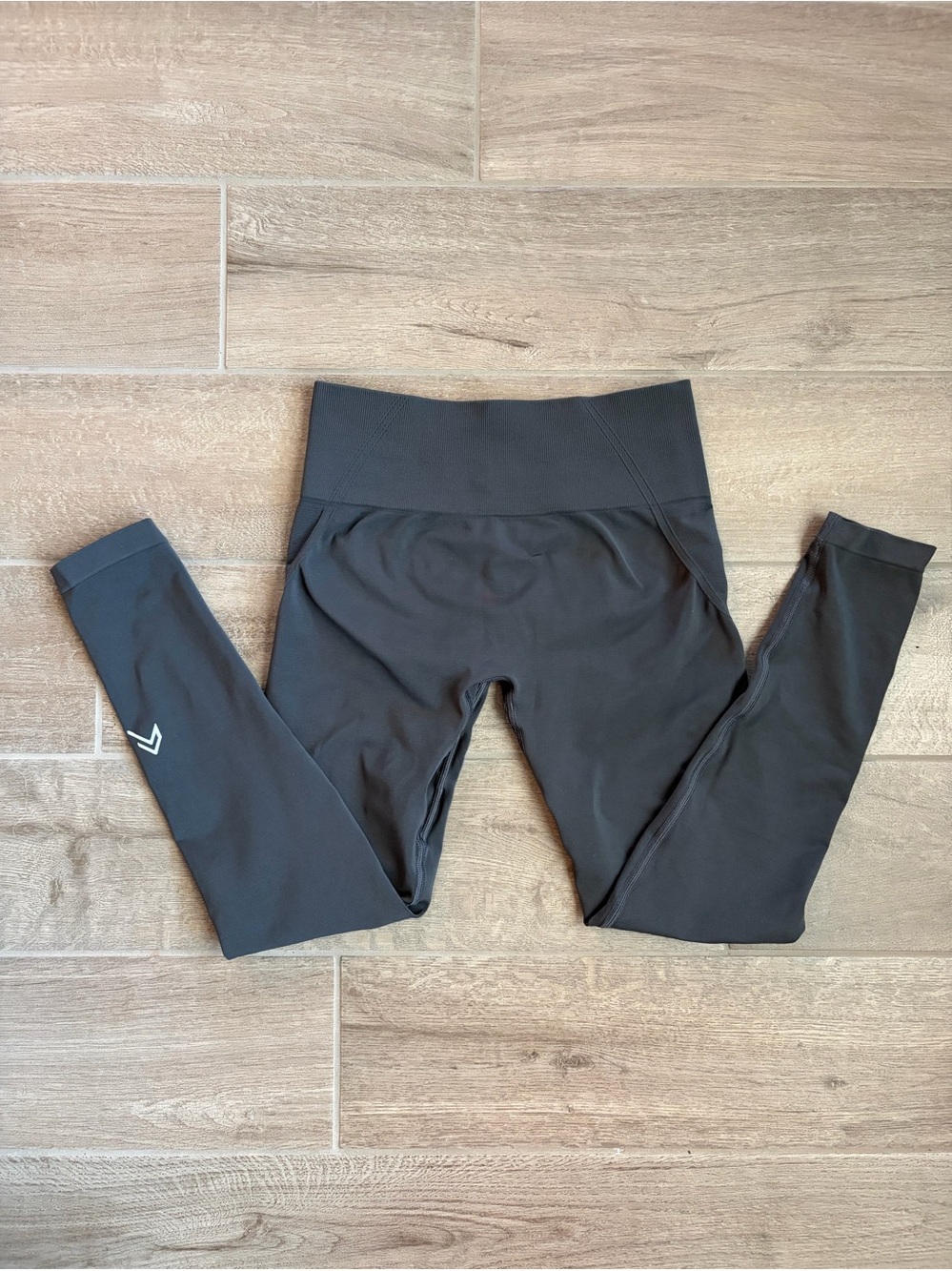 ONER ACTIVE - EffortlessLift Seamless Legging. Small, Regular length - Picture 4 of 6